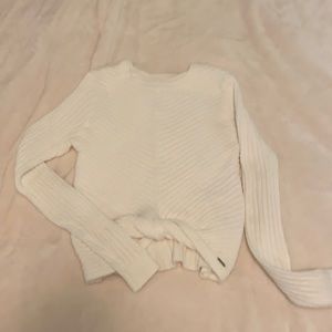 Hollister cream ribbed sweater